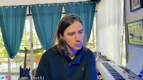 Snapshot of antinoo_gnothi chatting on December 9, 5:19 pm Antinoo Gnothi online show from December 9, 5:19 pm