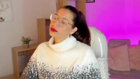 Snapshot of antoneella__ chatting on September 15, 12:38 pm Antonella online show from September 15, 12:38 pm