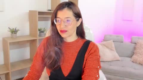 Snapshot of antoneella__ chatting on September 27, 12:21 pm Antonella online show from September 27, 12:21 pm