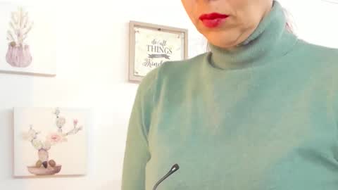 Snapshot of antoneella__ chatting on October 29, 12:07 pm Antonella online show from October 29, 12:07 pm