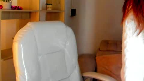 Snapshot of antoneella__ chatting on November 22, 12:15 pm Antonella online show from November 22, 12:15 pm