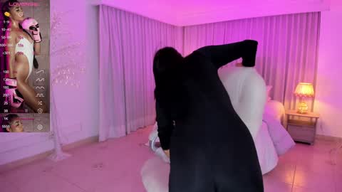  Antonella Grayy  online show from January 18, 11:00 am