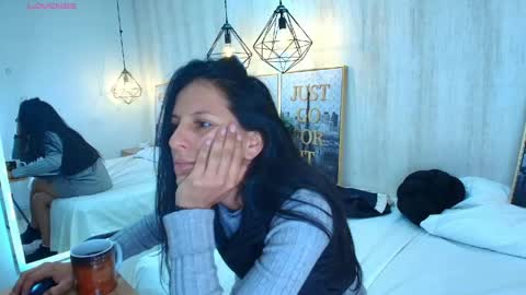 Snapshot of antonella_rivers chatting on June 2, 3:30 am Antonella. online show from June 2, 3:30 am