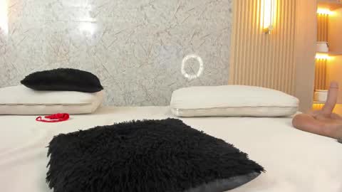 Anto online show from October 8, 8:39 pm