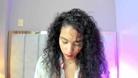 AntonellaHall  online show from November 25, 12:27 pm