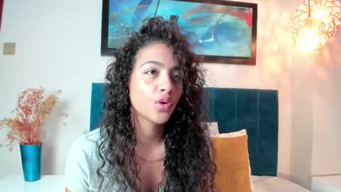 Snapshot of antonellahall_ chatting on January 13, 11:59 am AntonellaHall online show from January 13, 11:59 am