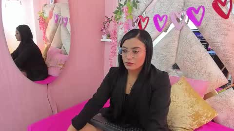 antonellavalentini online show from March 13, 11:28 am