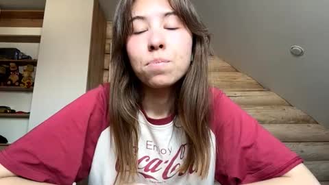 Serena online show from February 19, 8:32 am