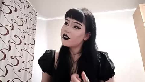 Snapshot of antoniamunday chatting on March 3, 1:06 pm Antonia online show from March 3, 1:06 pm