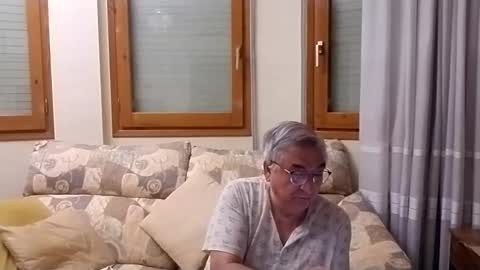 Antonio online show from October 7, 9:45 pm