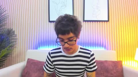 Snapshot of antonio_rowan chatting on December 1, 1:16 pm Antonio online show from December 1, 1:16 pm