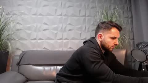 HI My name is Antonio online show from January 23, 8:13 pm