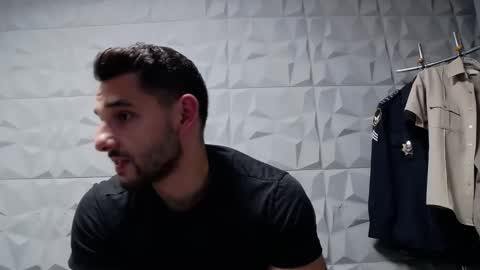 HI My name is Antonio online show from September 10, 7:03 pm