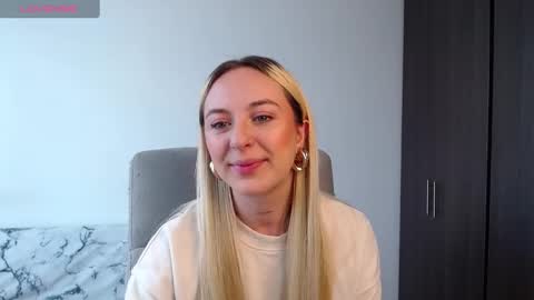 Snapshot of anttoniia chatting on February 12, 4:33 pm Antonia online show from February 12, 4:33 pm