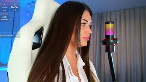 Anna online show from June 5, 2:51 am