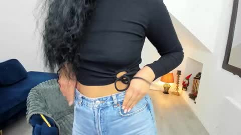 Anya online show from November 25, 5:40 am