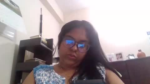 anydanyg online show from April 3, 12:25 pm