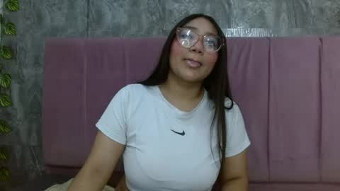 anyeladonemar online show from June 13, 7:23 pm