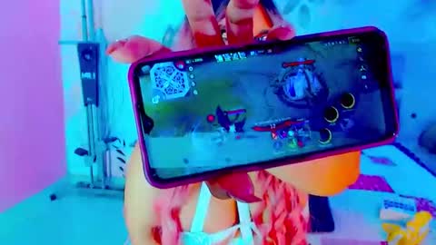 Snapshot of anyell_fox_xxx chatting on December 19, 9:17 pm anyell online show from December 19, 9:17 pm