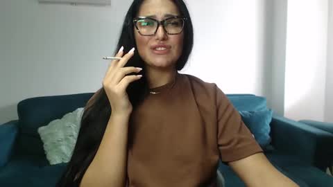 Snapshot of anyevyy chatting on June 2, 8:05 am AnyEvyy online show from June 2, 8:05 am
