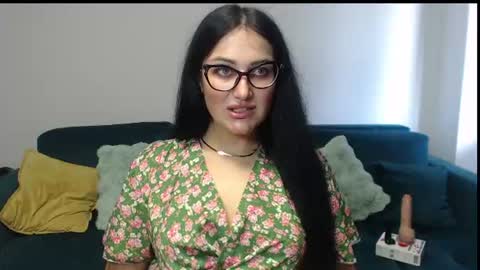 Snapshot of anyevyy chatting on June 15, 5:20 am AnyEvyy online show from June 15, 5:20 am
