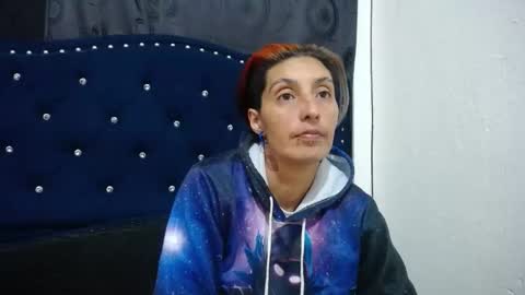 anyu online show from December 11, 7:20 am