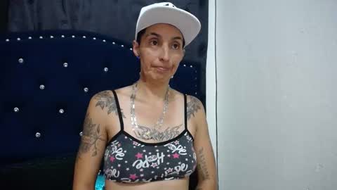 anyu online show from February 25, 11:11 pm