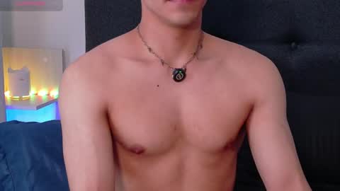 Snapshot of aodaboyy chatting on May 2, 1:16 pm aodaboy online show from May 2, 1:16 pm