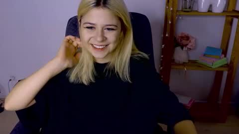 ApheliaStar online show from November 8, 4:07 pm