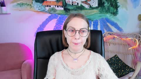 Snapshot of aphexqueen chatting on December 24, 12:11 pm APHEX QUEEN online show from December 24, 12:11 pm