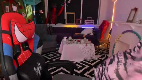 Snapshot of aphexqueen chatting on February 26, 1:08 pm APHEX QUEEN online show from February 26, 1:08 pm