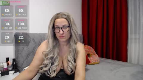 Sarah online show from February 22, 5:40 am