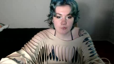 Aphrodite online show from June 19, 1:48 pm