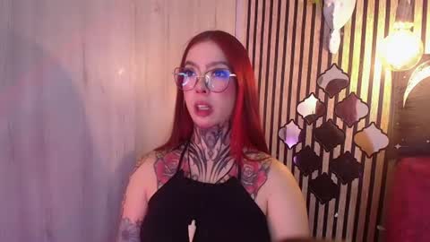 Snapshot of aphrodite__bloom chatting on June 29, 12:17 am aphrodite__bloom online show from June 29, 12:17 am