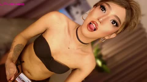 kathryn online show from April 24, 12:02 am