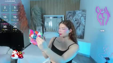 aphrodite online show from January 13, 9:42 pm