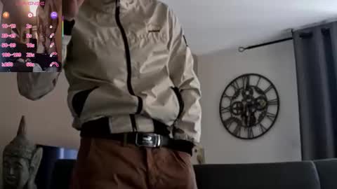 Snapshot of apollonfitx_69 chatting on October 16, 9:10 am apollonfitx_69 online show from October 16, 9:10 am