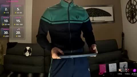 Snapshot of apollonfitx_69 chatting on January 18, 5:50 pm apollonfitx_69 online show from January 18, 5:50 pm