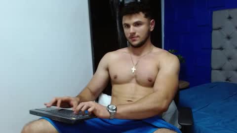 Snapshot of apolo_klein1 chatting on March 12, 5:57 am Apolo online show from March 12, 5:57 am