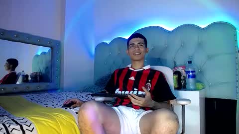 Apolo Richards online show from February 21, 8:10 pm