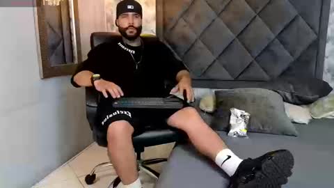 Apolo online show from September 22, 8:44 pm