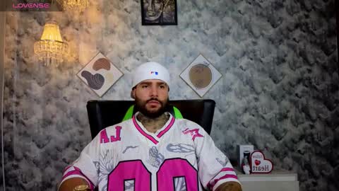 Apolo online show from March 3, 10:15 pm