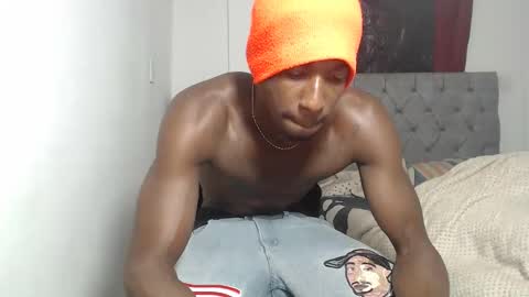 Snapshot of apoloblackbig chatting on January 8, 1:08 am apoloblackbig online show from January 8, 1:08 am