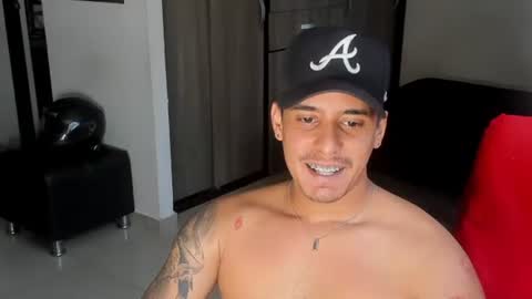 TONY INDEPENDENT MODEL online show from April 4, 6:38 pm