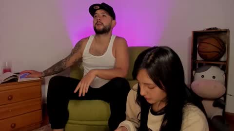 Snapshot of apolorising_ chatting on October 1, 2:39 am Lola  Apolo online show from October 1, 2:39 am