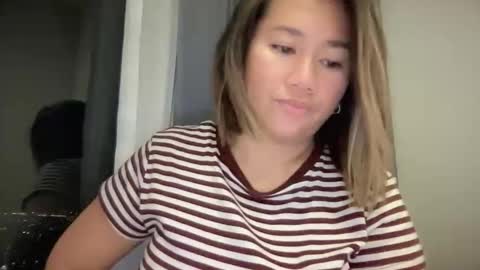 Anika online show from November 8, 5:23 pm