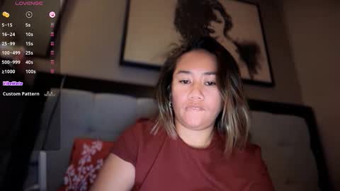 Anika online show from December 2, 6:03 pm