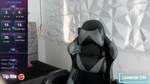 April SC online show from October 17, 9:06 pm