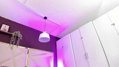 April online show from April 6, 11:33 am