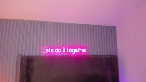 April online show from March 2, 11:29 am